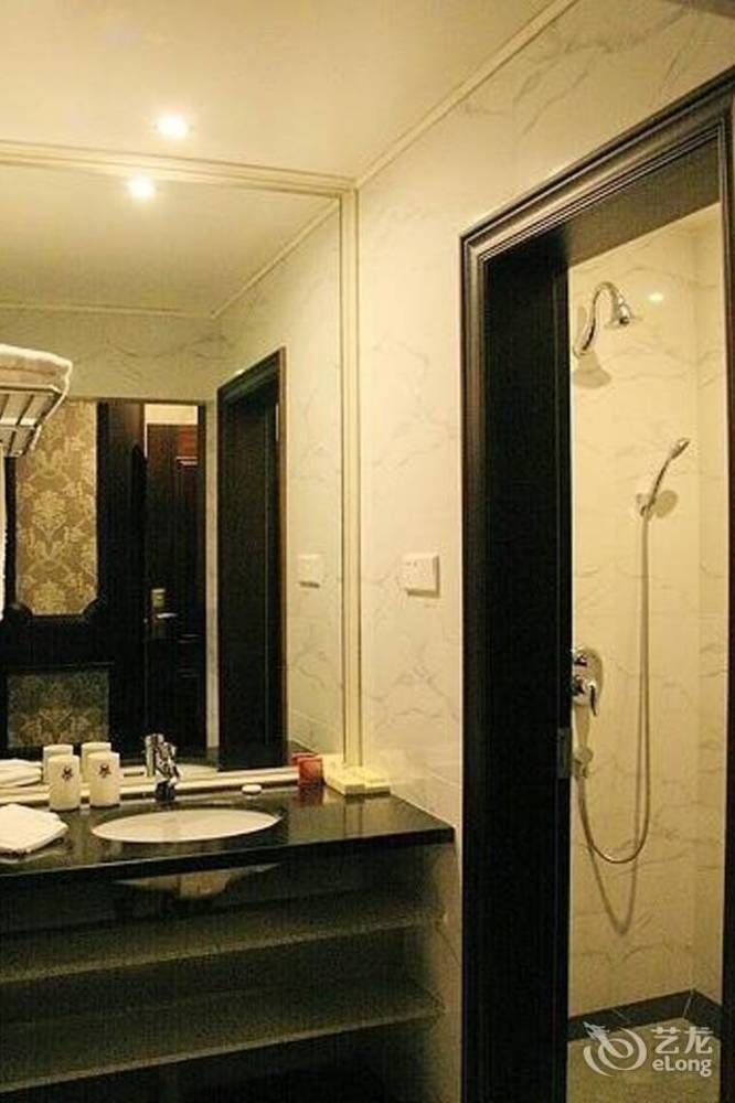 Big Apple Hotel Шаньтоу Экстерьер фото